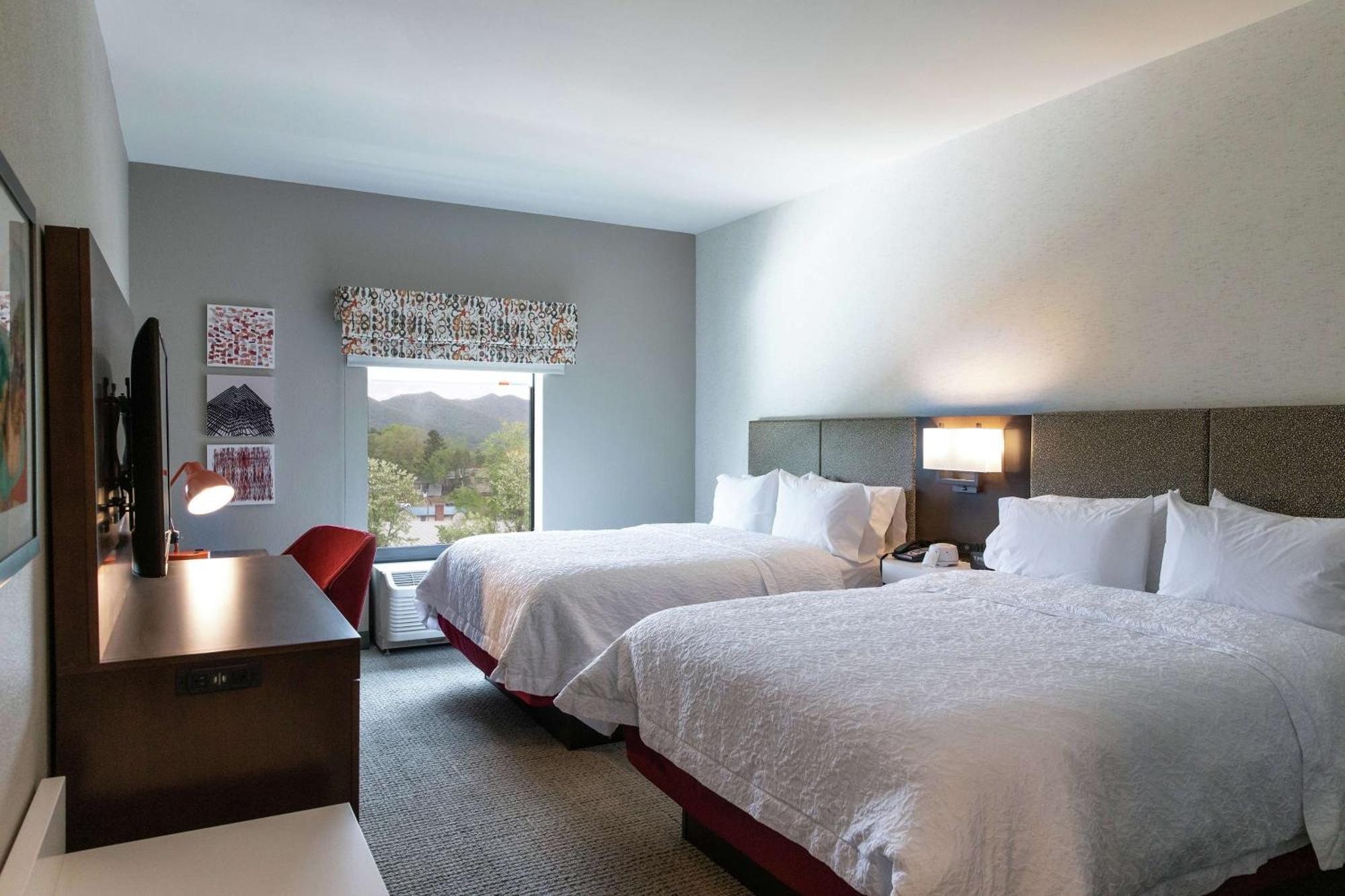 Hampton Inn Black Mountain Exterior foto