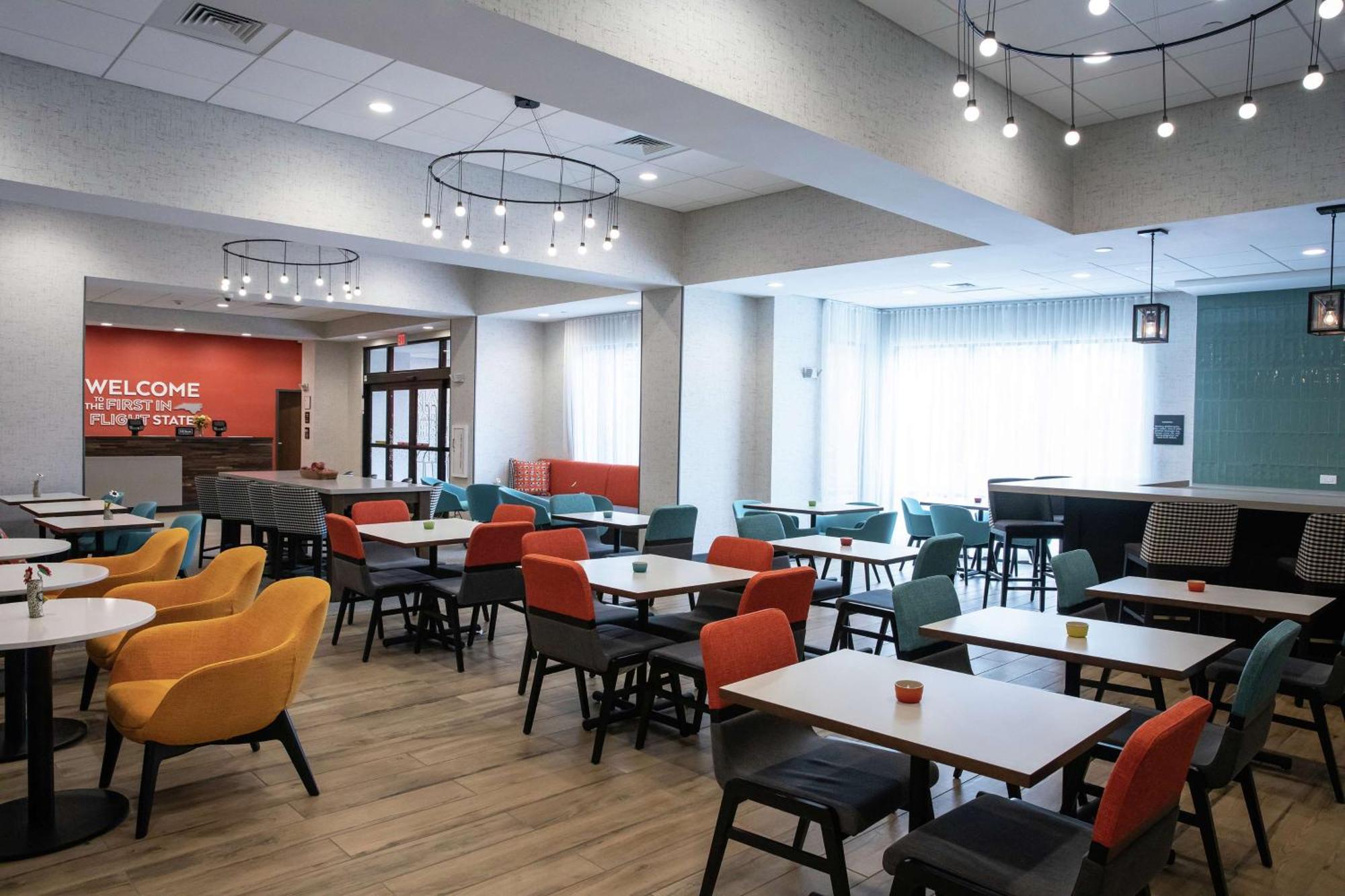 Hampton Inn Black Mountain Exterior foto