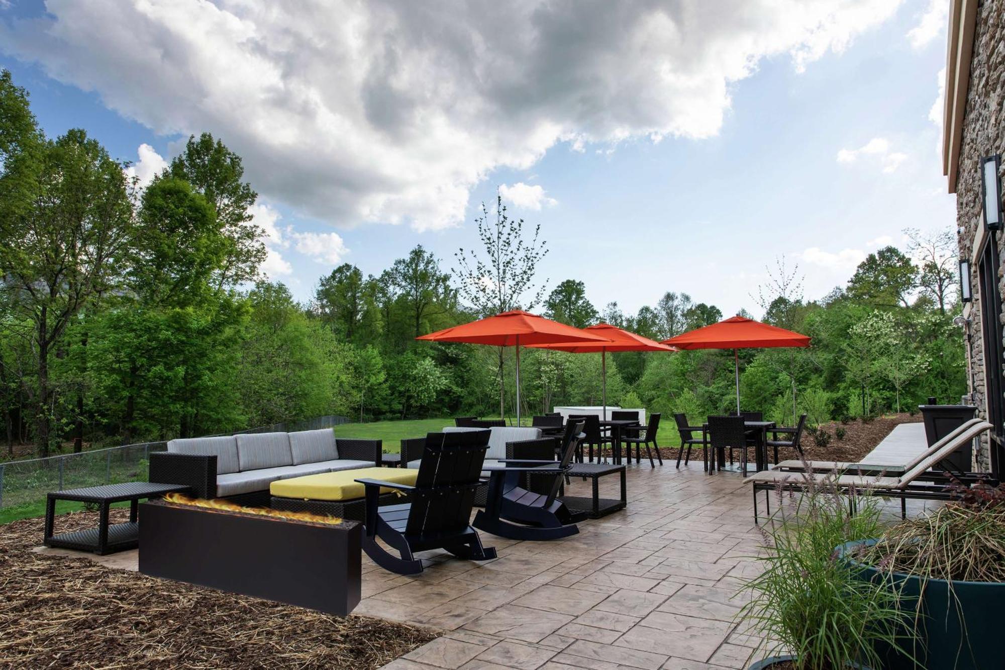 Hampton Inn Black Mountain Exterior foto